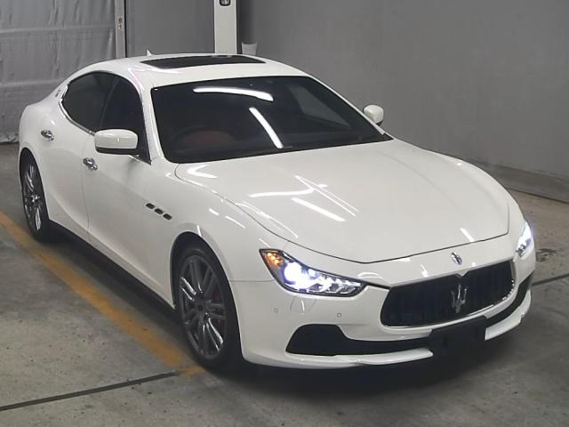 MASERATI GHIBLI 2015
