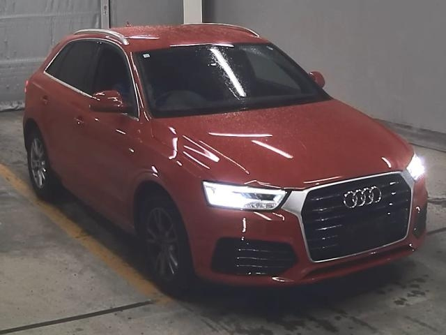 AUDI Q3 2016