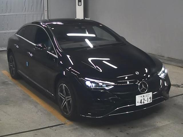 MERCEDES BENZ EQE 2024