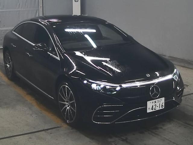 MERCEDES BENZ EQS 2024