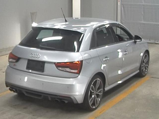 AUDI S1 2017