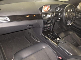 MERCEDES BENZ E CLASS WAGON 2013