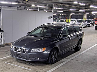 VOLVO V70 2009
