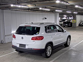VOLKSWAGEN TIGUAN 2014