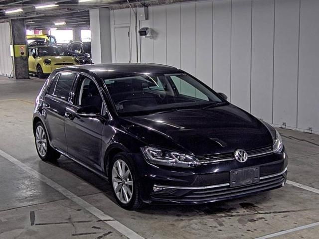 VOLKSWAGEN GOLF 2018