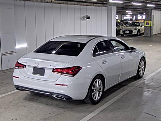 MERCEDES BENZ A CLASS 2021