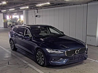 VOLVO V60 2022