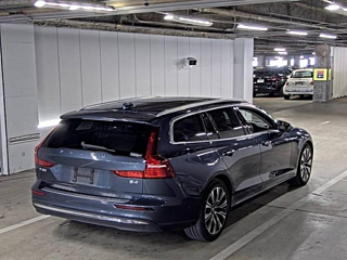 VOLVO V60 2022