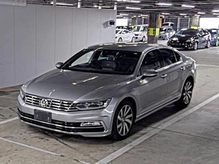 VOLKSWAGEN PASSAT 2015
