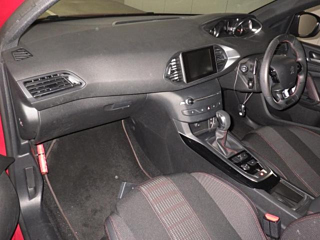 PEUGEOT 308 2017