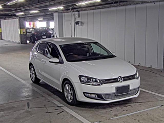 VOLKSWAGEN POLO 2011
