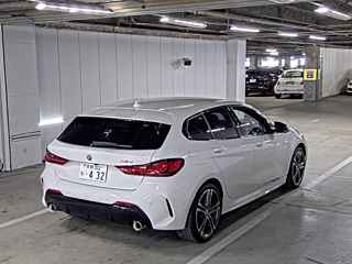 BMW 1 SERIES 2023