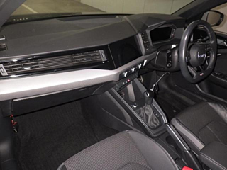 AUDI A1 2021