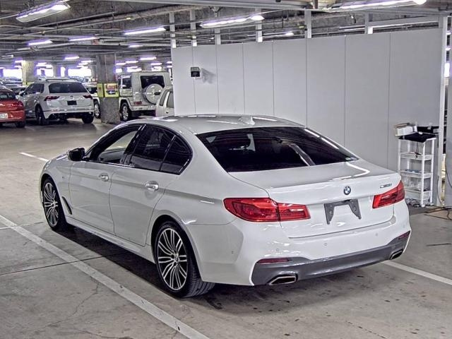 BMW 5 SERIES 2018