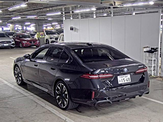 BMW i5 2024
