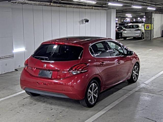 PEUGEOT 208 2016