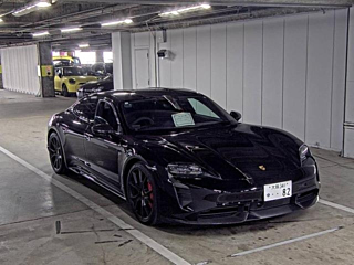 PORSCHE TAYCAN 2023