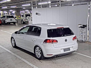 VOLKSWAGEN GOLF 2012