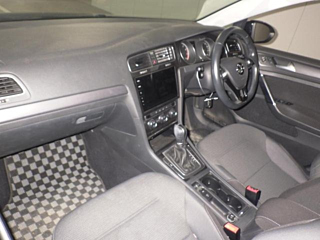 VOLKSWAGEN GOLF 2017