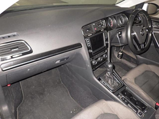 VOLKSWAGEN GOLF 2014