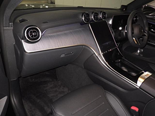 MERCEDES BENZ GLC CLASS 2024