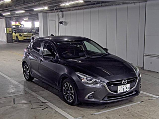 MAZDA DEMIO 2017