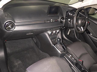 MAZDA DEMIO 2017