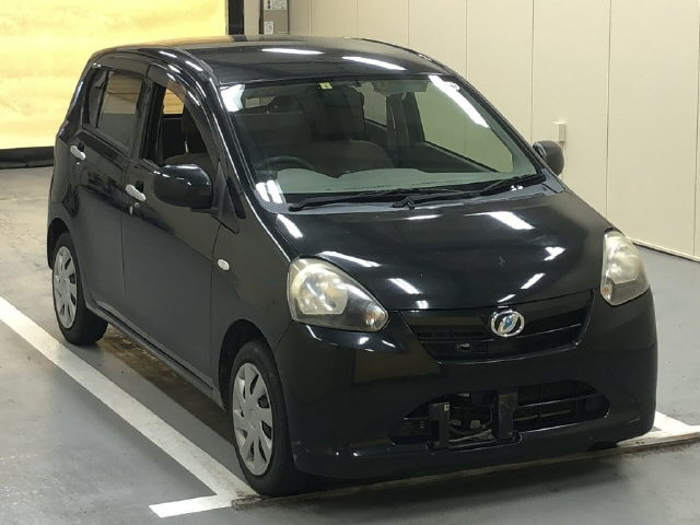 DAIHATSU MIRA E S 2012