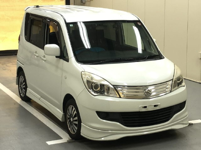 SUZUKI SOLIO 2012