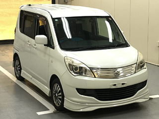 SUZUKI SOLIO 2012