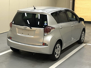TOYOTA RACTIS 2016