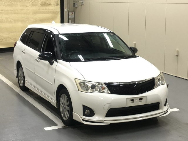 TOYOTA COROLLA FIELDER 2012