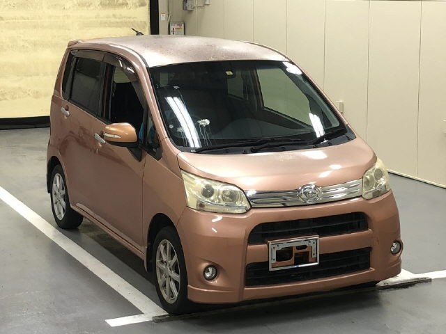 DAIHATSU MOVE 2012