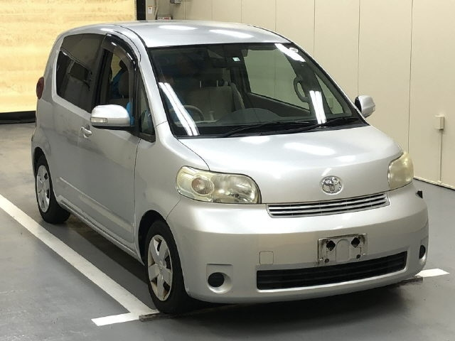 TOYOTA PORTE 2008