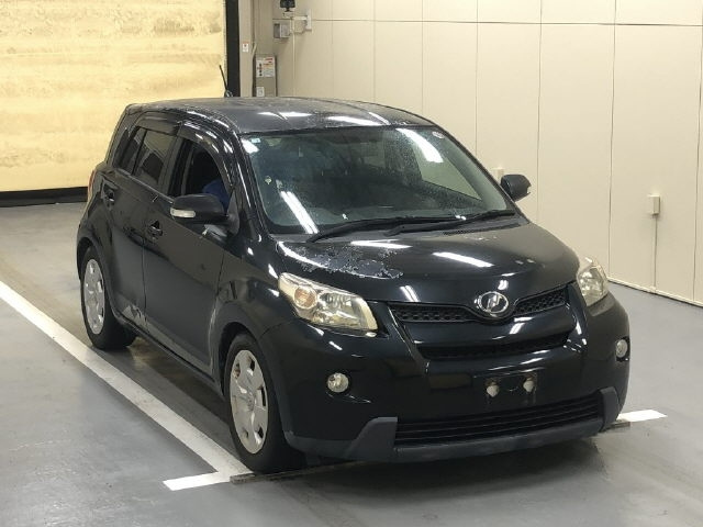 TOYOTA IST 2008
