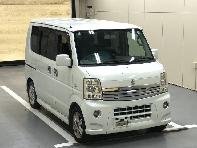 SUZUKI EVERY WAGON 2011