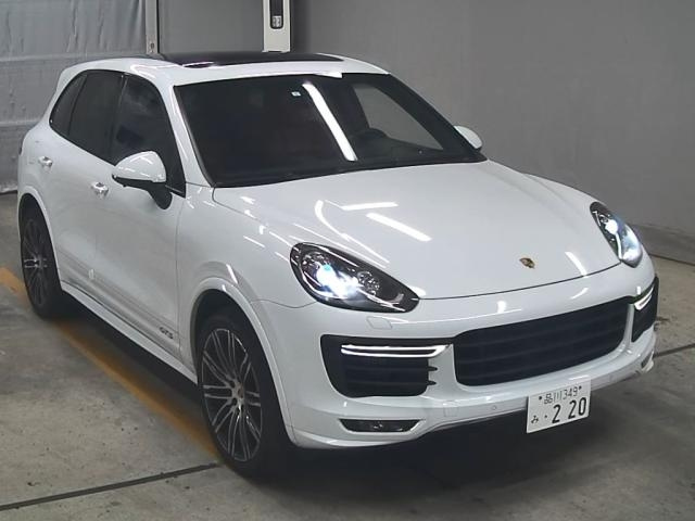 PORSCHE CAYENNE