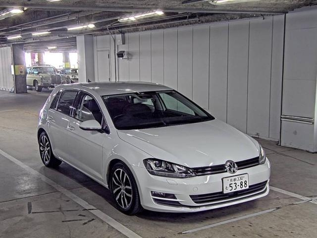 VOLKSWAGEN GOLF 2014