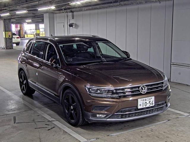 VOLKSWAGEN TIGUAN 2017