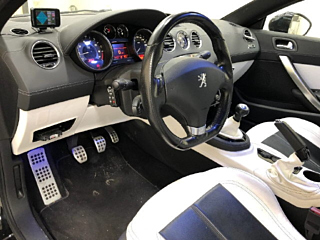 PEUGEOT RCZ 2012