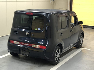 NISSAN CUBE 2010