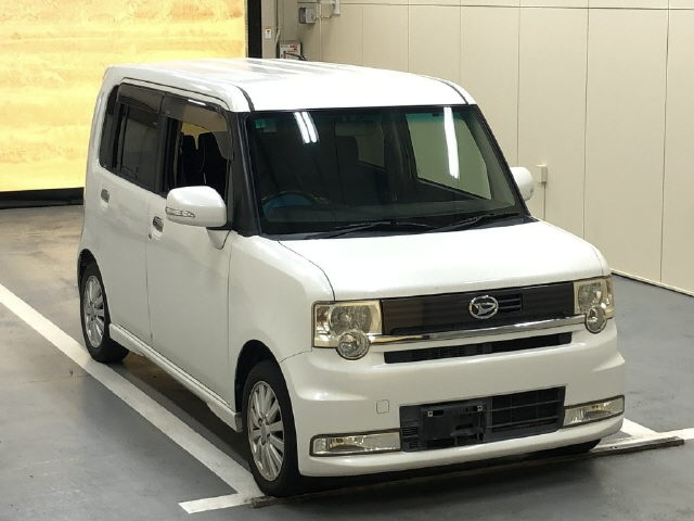 DAIHATSU MOVE CONTE 2010