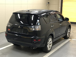 MITSUBISHI OUTLANDER 2010