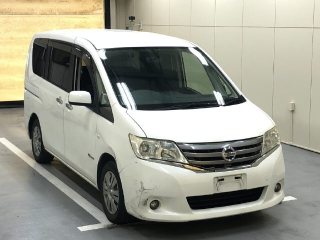 NISSAN SERENA 2012