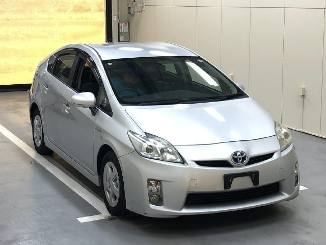 TOYOTA PRIUS 2010
