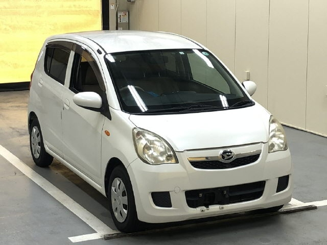 DAIHATSU MIRA 2011