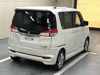 SUZUKI SOLIO 2015