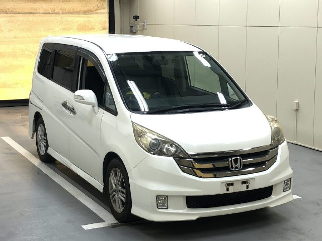 HONDA STEP WAGON 2009