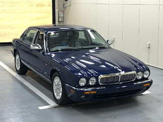 Заказать JAGUAR XJ SERIES