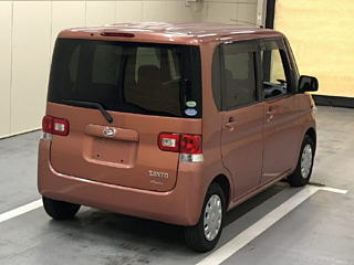 DAIHATSU TANTO 2009